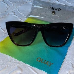 QUAY Sunnies